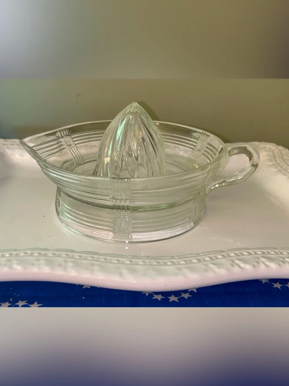 Vintage Hazel Atlas Clear Glass Citrus Juicer